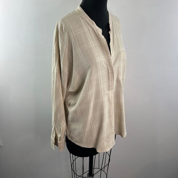 VINCE Beige Top Wool Stretch Plaid Drop Shoulder Split Neck Pullover Sz Medium M - Picture 5 of 11